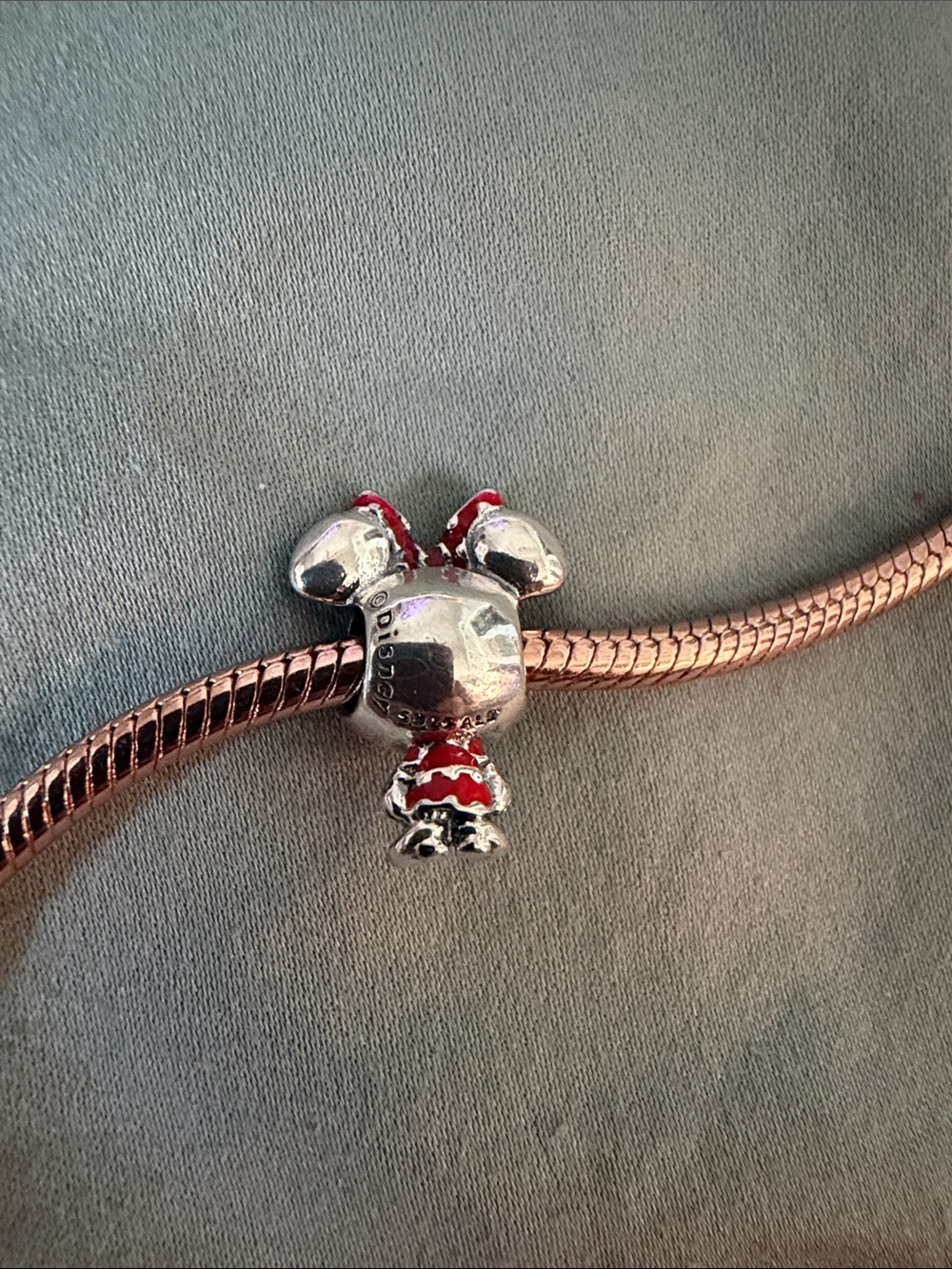 Pandora Silver & Red Minnie Mouse Disney Charm - Picture 4 of 5